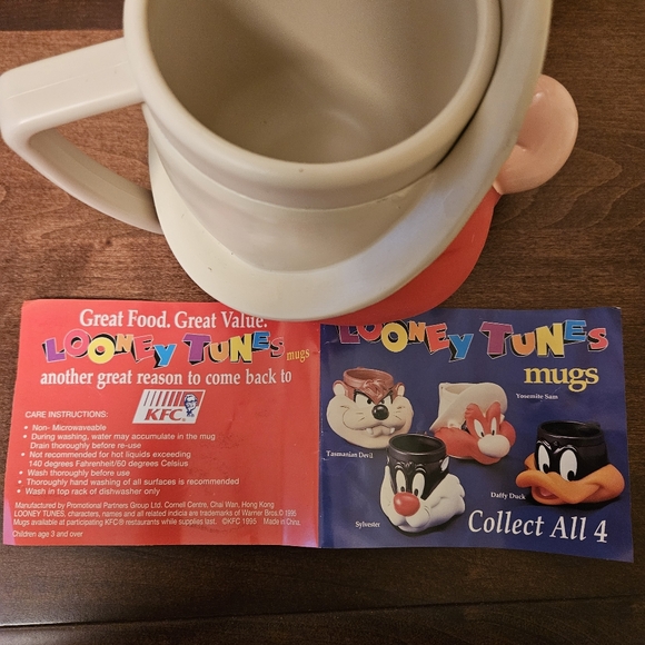 1992 Yosemite Sam Looney Tunes Mug  - Picture 3 of 3